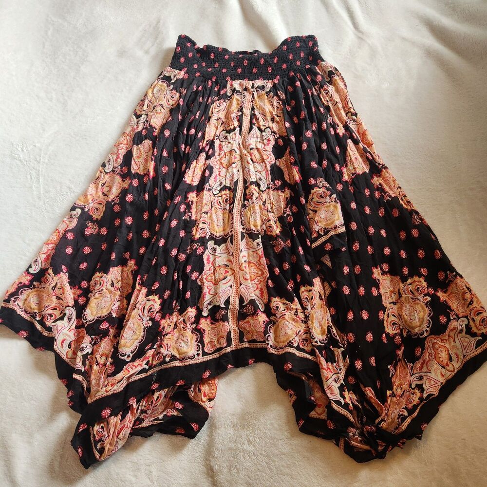 Free People Medallion Paisley Handkerchief Hem Maxi Skirt Black Pink Size M EUC